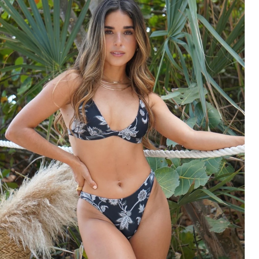 NWT Mikoh Zuma 2 bikini bottom size small